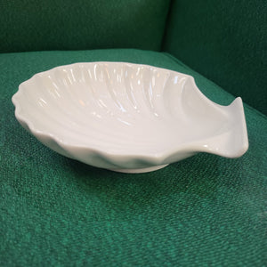 Vintage Clam Shell - Shallow Bowl