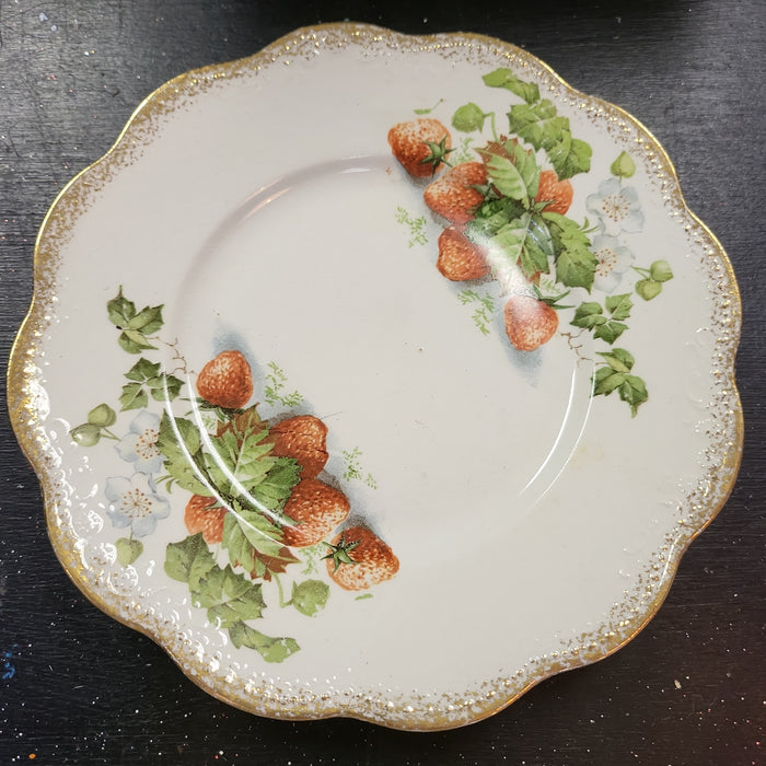 Vintage Strawberry Desset Plate