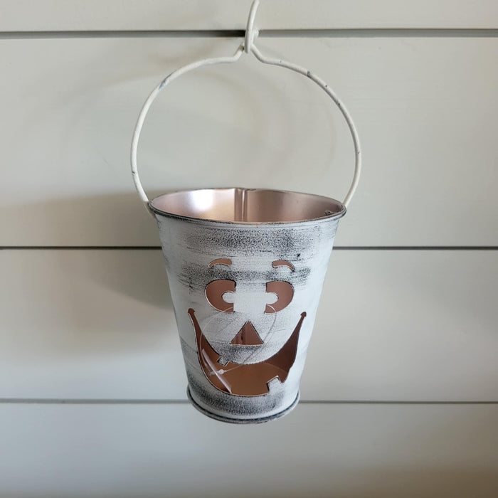 Whitewash Pumpkin Face Container