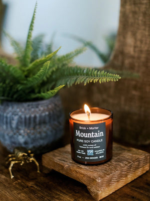 MOUNTAIN Scented Candle