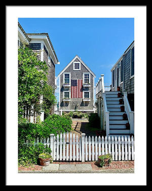 Patriotic Perch - Framed Print