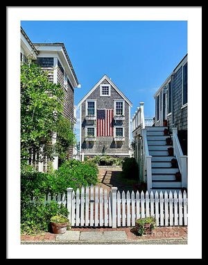 Patriotic Perch - Framed Print