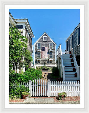 Patriotic Perch - Framed Print