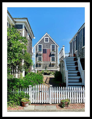 Patriotic Perch - Framed Print